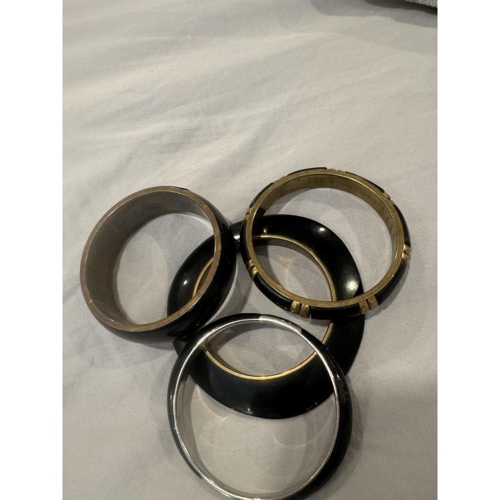 All Vintage Black Lucite Bangle Bracelet Lot Of 4 Chico's Sz 7.5-8 Metal Inlay